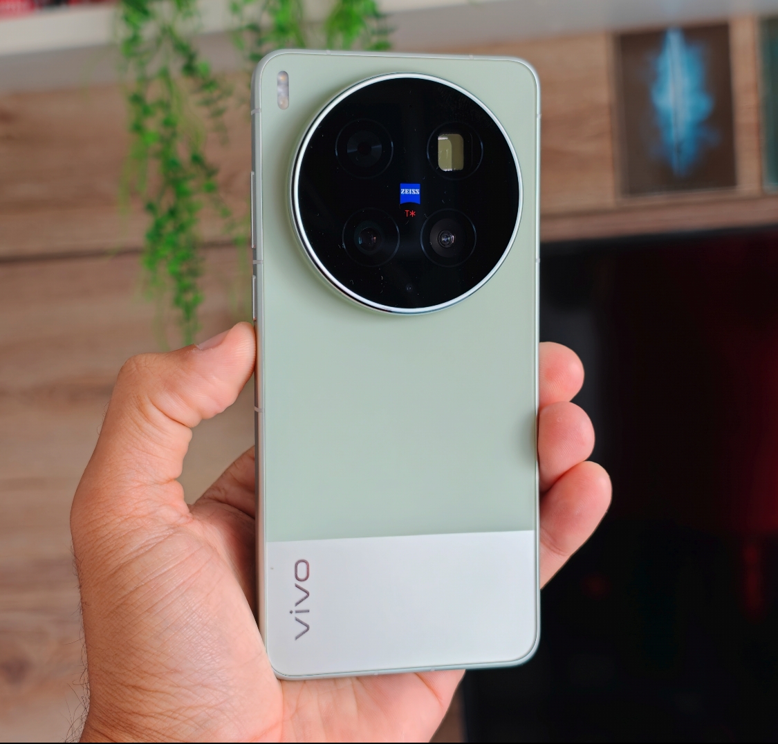 EXCLUSIVO GRUPOS VIPS! VIVO X300 ULTRA 16GB 512GB VERDE COM ENVIO SEDEX INCLUSO! (SEM OPCAO DO PIX)